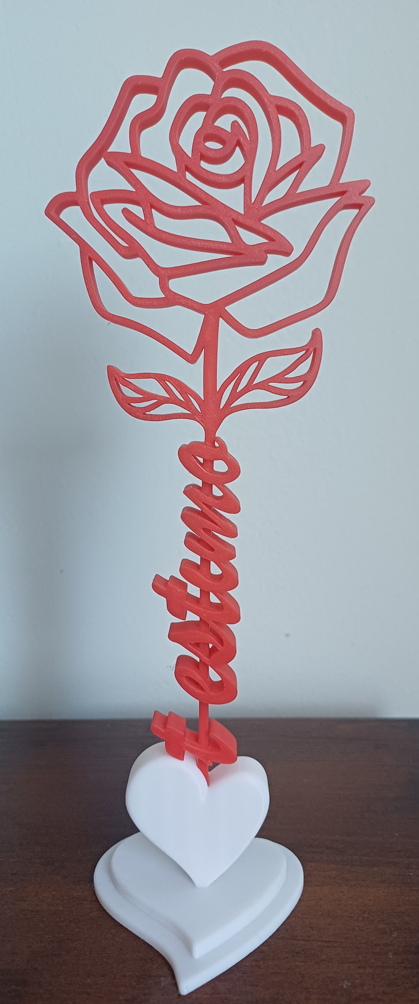 Rosa con texto o personalizable con pie de corazón