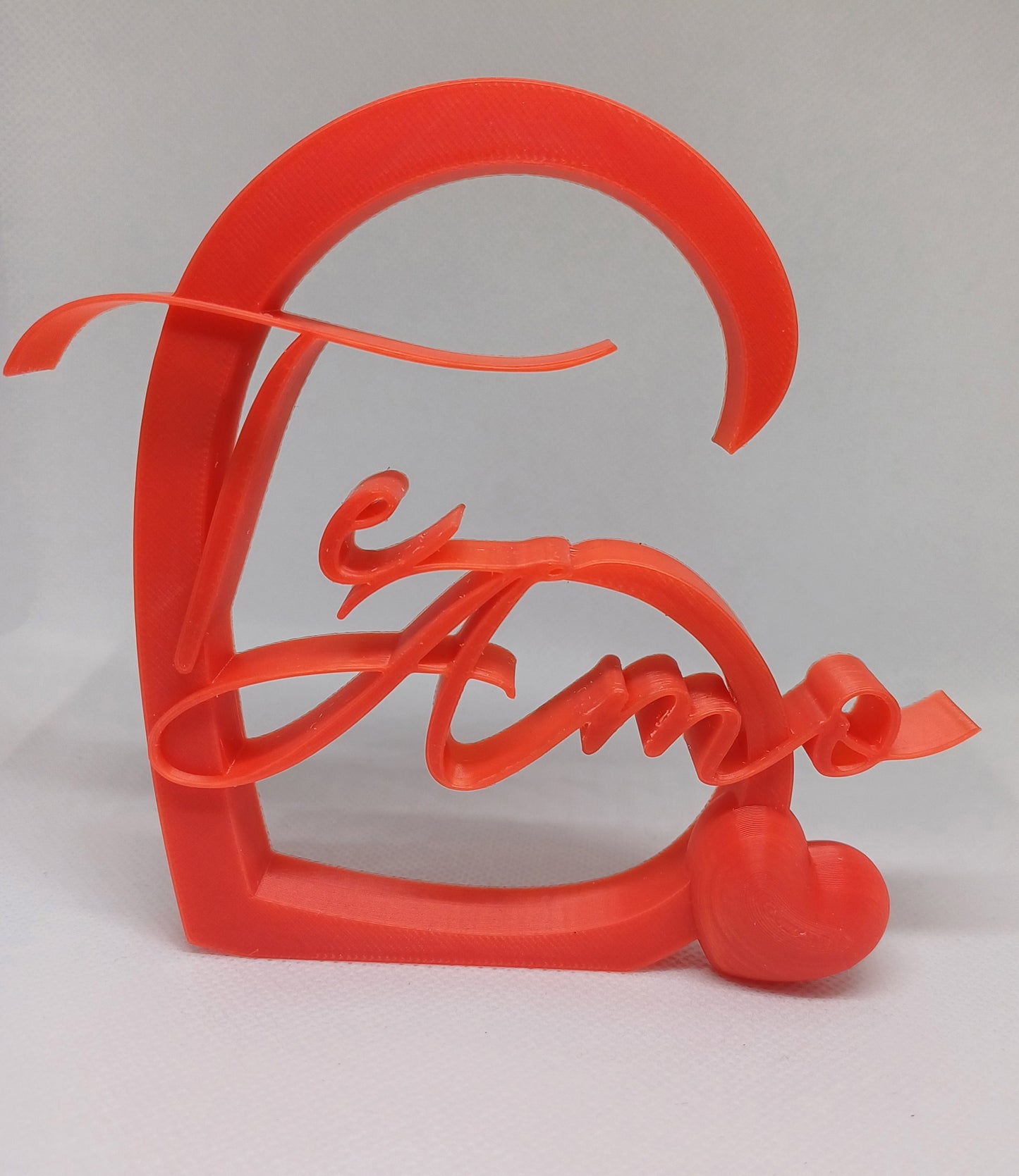 Corazón 3D con 'Te Amo' – Detalle Romántico y Personalizado